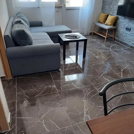 Apartmani Suhi Brod Medulin Exterior photo