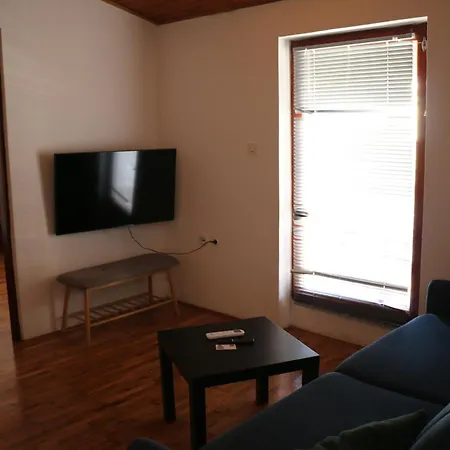 Apartmani Suhi Brod Medulin Exterior photo