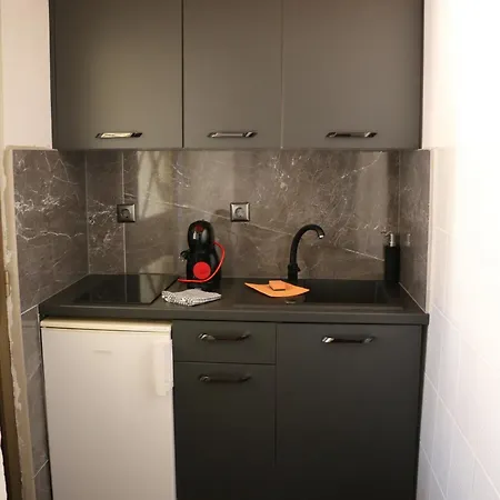 Apartmani Suhi Brod Medulin Exterior photo